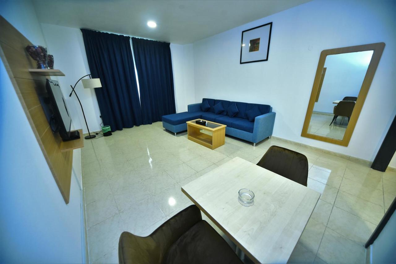 Alain Hotel Apartments Adzsmán Kültér fotó